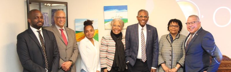 Ocan caribisch gouverneur Lucille George Wout bezoek