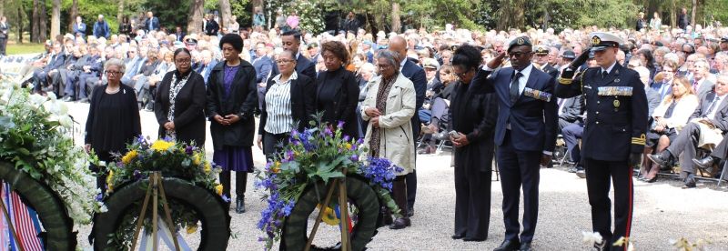 ocan caribisch dodenherdenking ereveld loenen WW2 tweede wereldoorlog